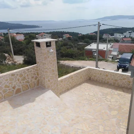 Apartamento Braco Seget Vranjica