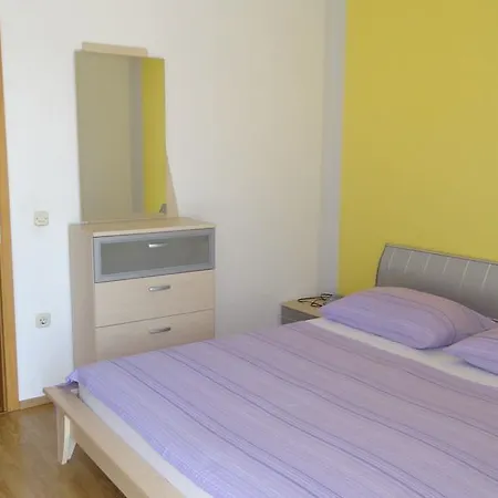 Braco Apartment Seget Vranjica