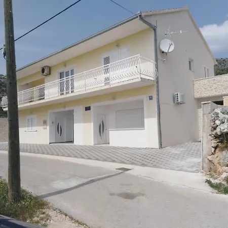 Apartment Braco